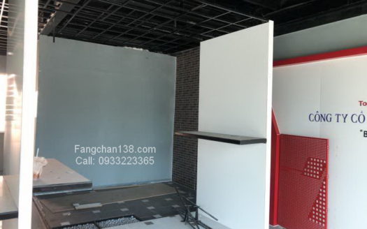 越南厂房工厂出租 | 胡志明市一郡民房联排屋子出租,繁荣区,进槟城市场