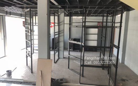 越南厂房工厂出租 | 胡志明市一郡民房联排屋子出租,繁荣区,进槟城市场