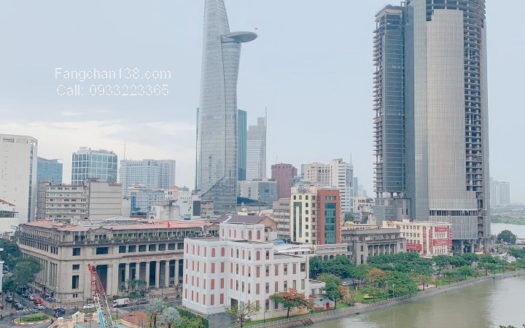 胡志明市公寓出租,豪华,高贵西贡皇家的公寓出租在胡志明市第四郡,高档家具,木头为主,位置中心,接近第一郡,Saigon Royal 单元房