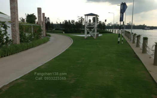 胡志明市出租房屋,钻石岛 – Diamond Island 公寓的房屋出租在胡志明市第二郡,三卧室,视野潮河,很浪漫